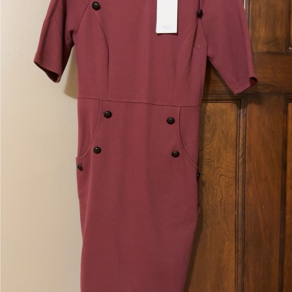 Elegant Mauve Dress with Button Accents